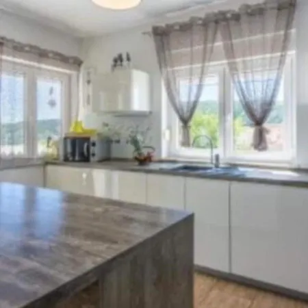 Apartment In Croatia Near Adriatic Coast Grižane