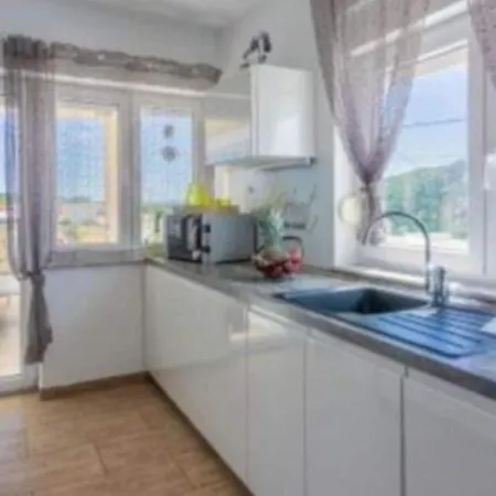 Apartment In Croatia Near Adriatic Coast Σπίτι διακοπών *