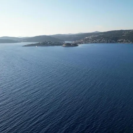 Apartment In Croatia Near Adriatic Coast * Grižane