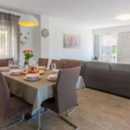 Apartment In Croatia Near Adriatic Coast